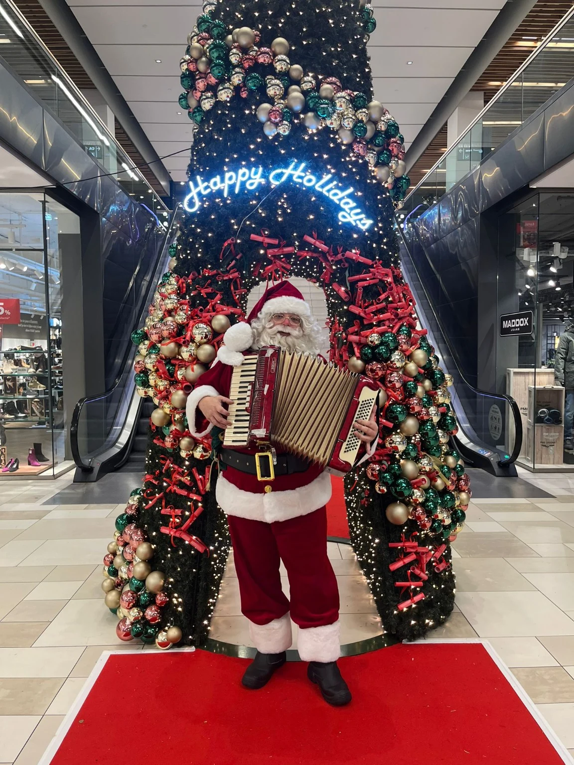 Kerstman tijdens een promotioneel optreden