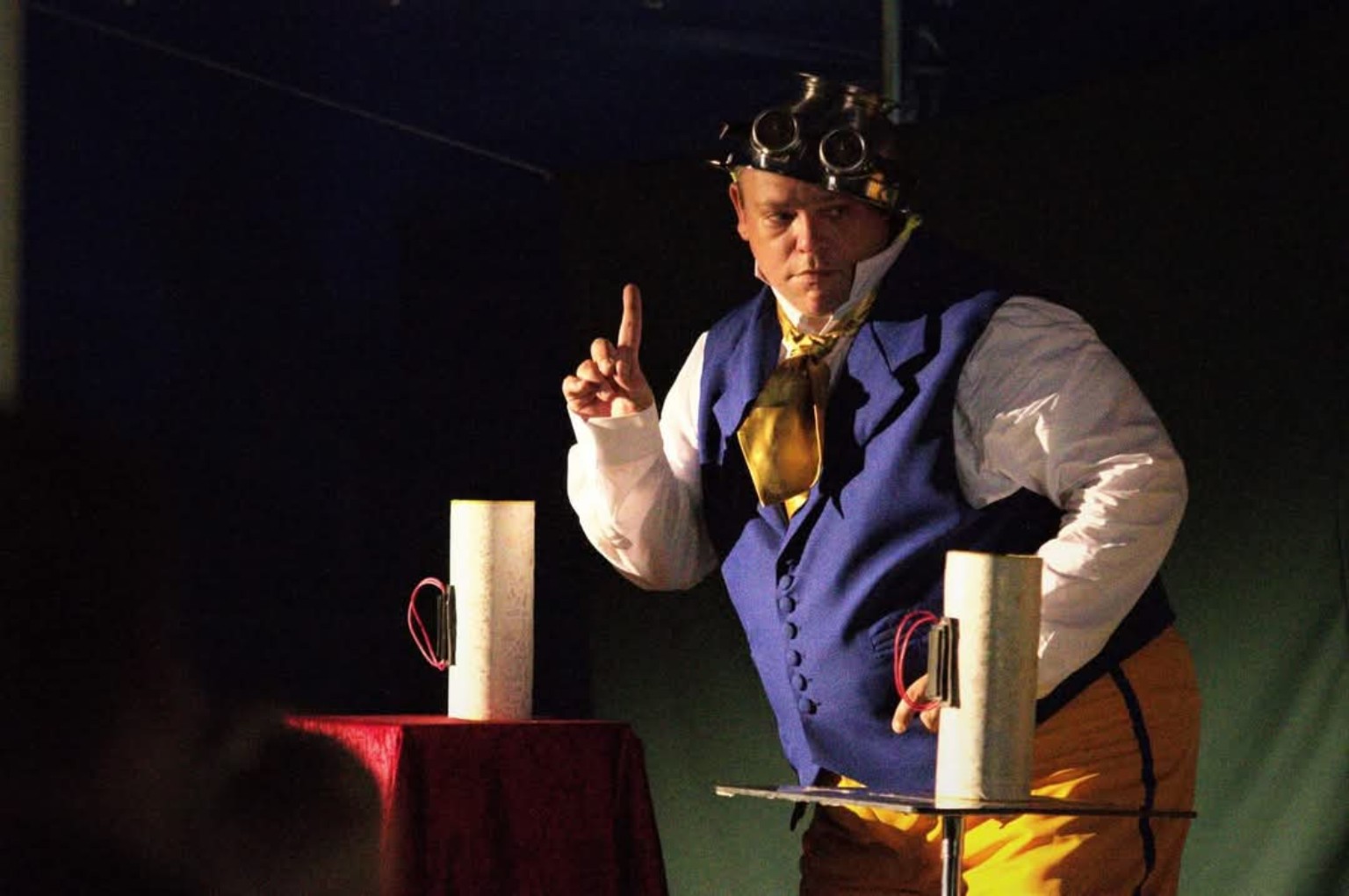 Magic Stefan tijdens de Back to the Future-show op het Zeepkistenfestival in Apeldoorn